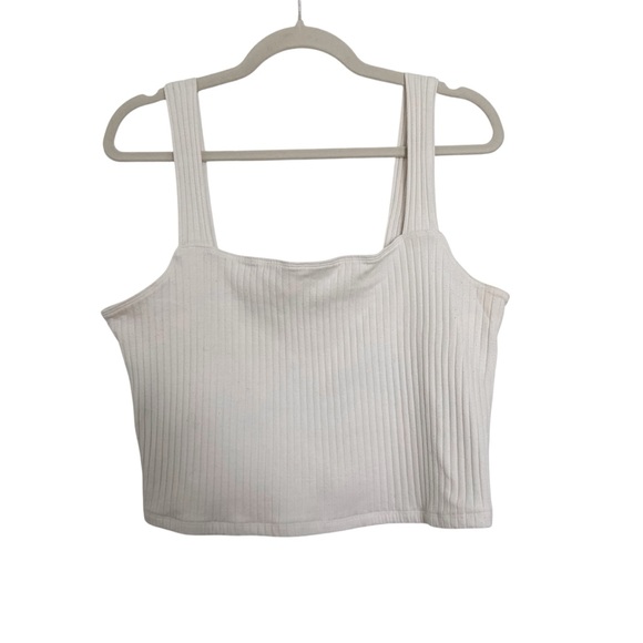 American Eagle Outfitters Tops - American Eagle Outfitters White Ribbed Crop Top